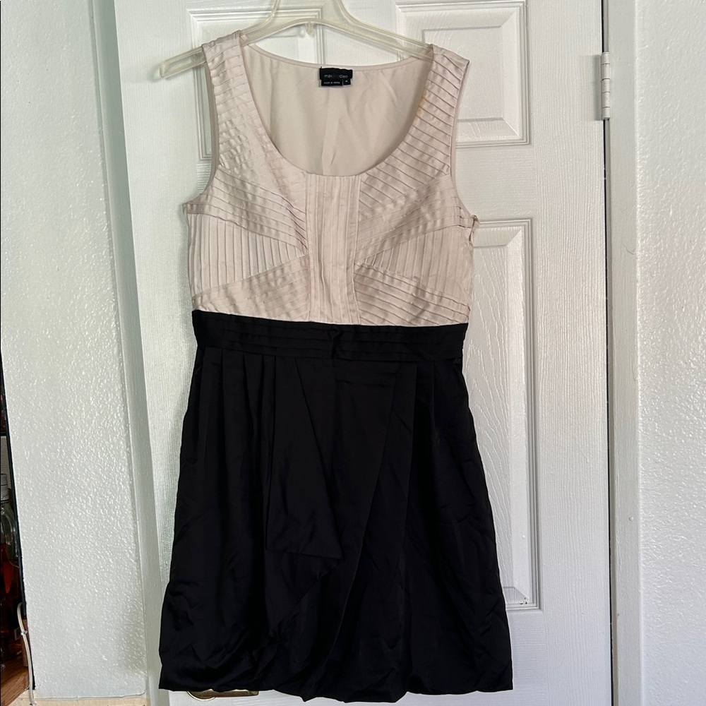 Max & Cleo Black and Cream Mini bubble Dress